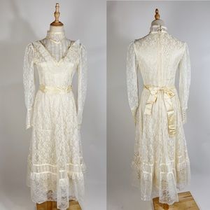 VINTAGE 70s GUNNE SAX Long Sleeve Edwardian Victorian Style Wedding Dress
